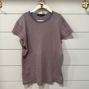 Brandy Melville John Galt T-shirt. EUC